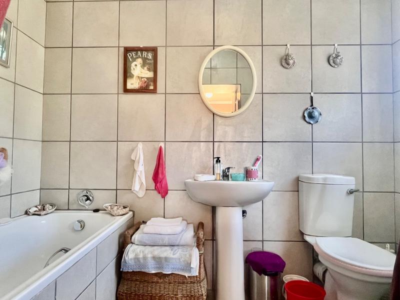 2 Bedroom Property for Sale in Tergniet Western Cape
